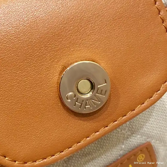 Hyper Peter SHOPPING SMALL BAG CHANEL 0704